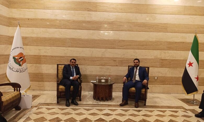 بعكر يبحث مع مدير الإدارة العربية بالخارجية السورية آليات تفعيل الاتفاقيات الموقعة بين البلدين