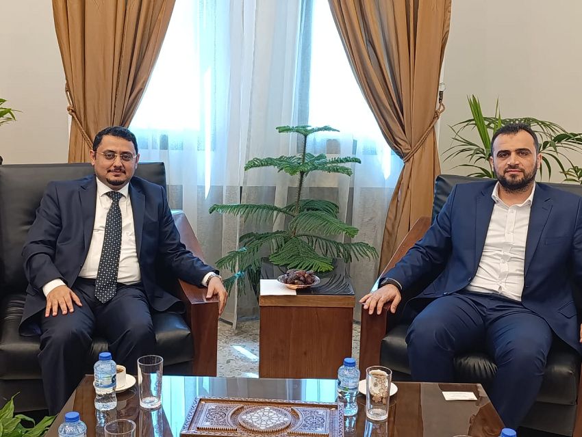 بعكر يلتقي مدير إدارة الإتصال و المراسم في الخارجية السورية