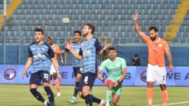 بيراميدز وفاركو