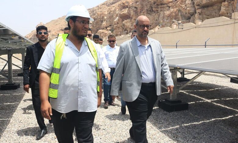 تدشين المرحلة الثانية من مشروع مركز انزال خلف في المكلا