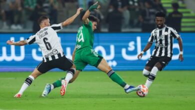 الأهلي أمام الشباب