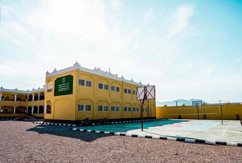 تنفيذ 56 مشروعاً ومبادرة تعليمية في 11 محافظة بدعم سعودي