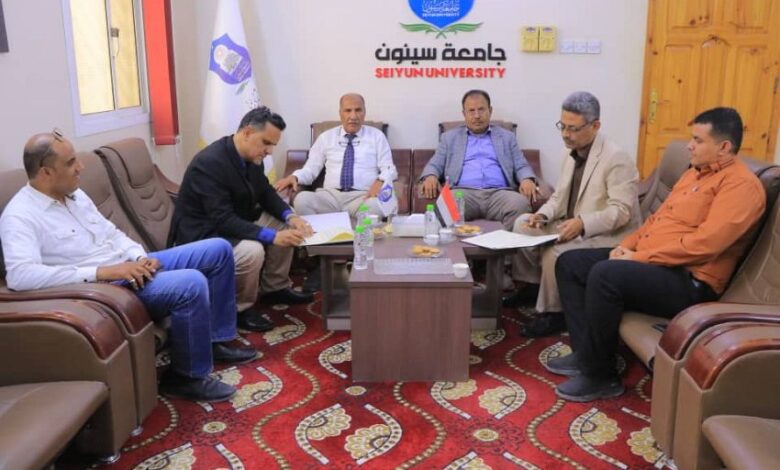 توقيع اتفاقية عمل بين جامعة سيئون وصندوق النظافة والتحسين بوادي حضرموت والصحراء