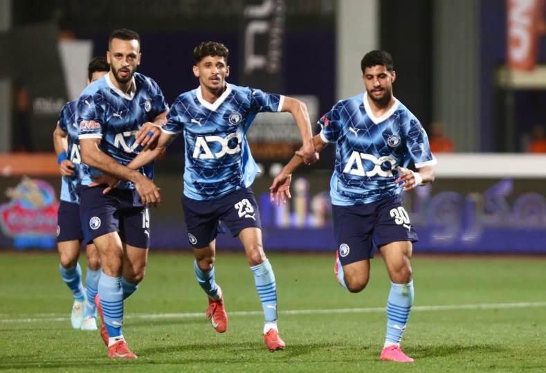 بيراميدز