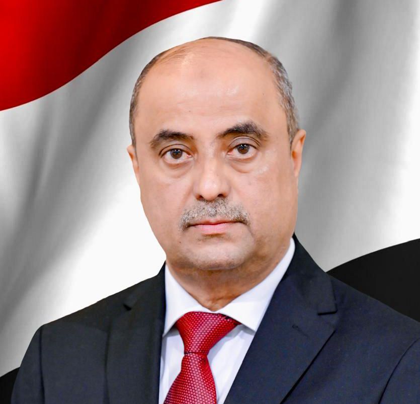 رئيس الوزراء يتلقى رسالة من امين عام مجلس التعاون لدول الخليج العربية