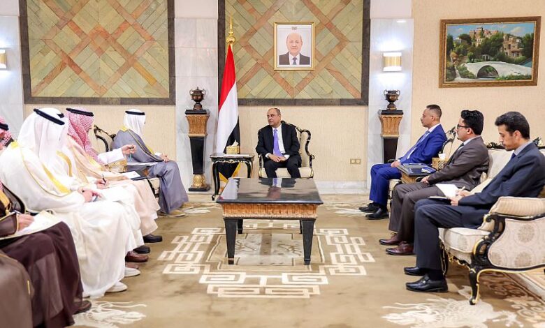 رئيس الوزراء يستقبل امين عام مجلس التعاون لدول الخليج العربية