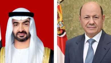 رئيس مجلس القيادة يتلقى برقية تهنئة من الرئيس الاماراتي بمناسبة العيد الوطني 22 مايو
