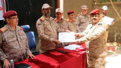 رئيس هيئة الأركان يشهد اختتام الدورة التدريبية الأولى لمأموري الضبط القضائي العسكري