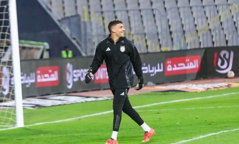أدهم سيحا