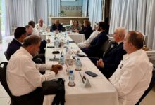 سفير اليمن يترأس اجتماعاً دورياً لمجموعة السفراء العرب المعتمدين لدى كوبا