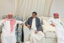 عضو مجلس القيادة الرئاسي البحسني يزور الشيخ عوض بن دحيدحان الجوهي ويشيد بعطائه المجتمعي والخيري