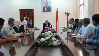 محافظ تعز يبحث مع المنسق المقيم للأمم المتحدة دعم مشاريع المياه