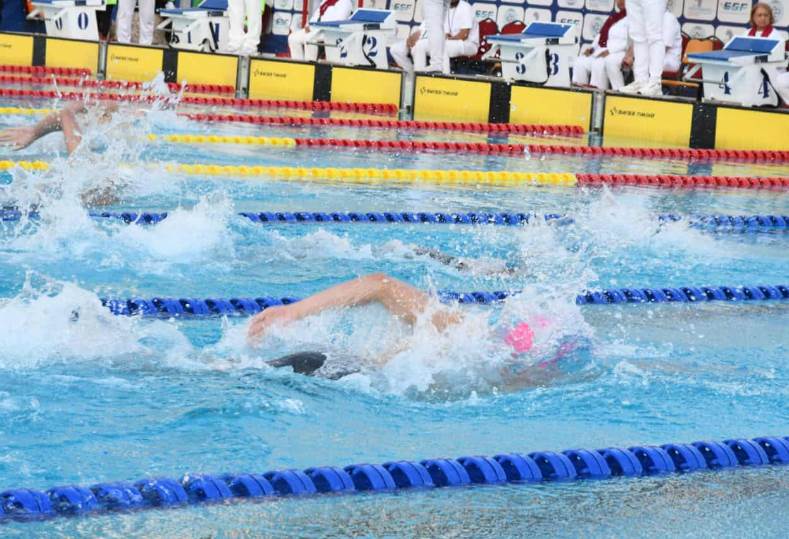 البطولة الأفريقية للسباحة للشباب