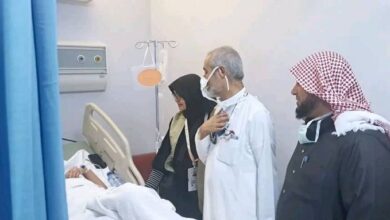 نائب وزير الصحة يطلع على الاوضاع الصحية للحجاج اليمنيين في المدينة المنورة