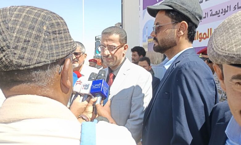 وزارة الاوقاف تبدأ تفويج حجاج الموسم ١٤٤٦ براً عبر منفذ الوديعة