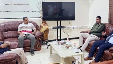 وزارة الشباب والرياضة تناقش مع مؤسسة التواصل الإنساني برامج تمكين الشباب
