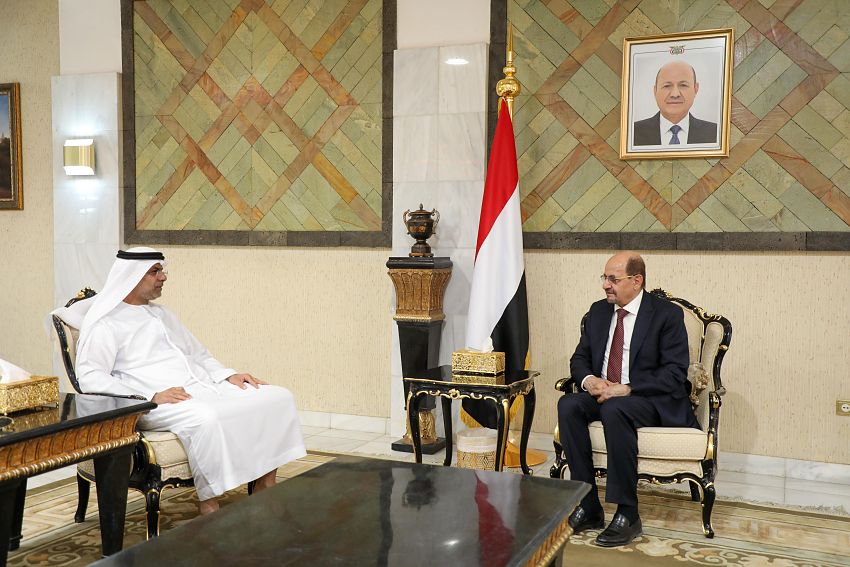 وزير الخارجية يبحث مع السفير الاماراتي تنسيق المواقف تجاه القضايا ذات الاهتمام المشترك