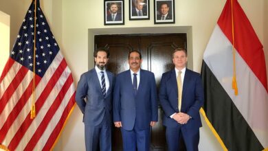 وزير الداخلية يبحث مع القائم بأعمال السفير الأمريكي تعزيز التعاون الأمني ومكافحة الإرهاب