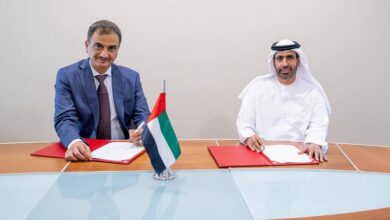 وزير الدولة محافظ عدن يوقّع اتفاقية بناء مستشفى مع كافة ملحقاته