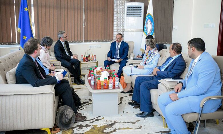 وزير النقل يبحث مع بعثة سفراء الاتحاد الأوروبي اوجه التعاون المشترك في دعم قطاعات النقل