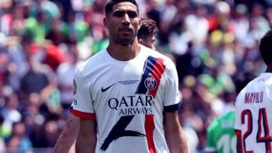 أشرف حكيمي لاعب باريس سان جيرمان