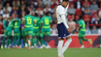 إنجلترا ضد السنغال