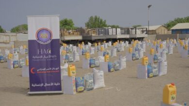 إنسانية المقاومة الوطنية تقدم دفعة جديدة من المساعدات الغذائية لمخيم اللاجئين الأفارقة في الخوخة