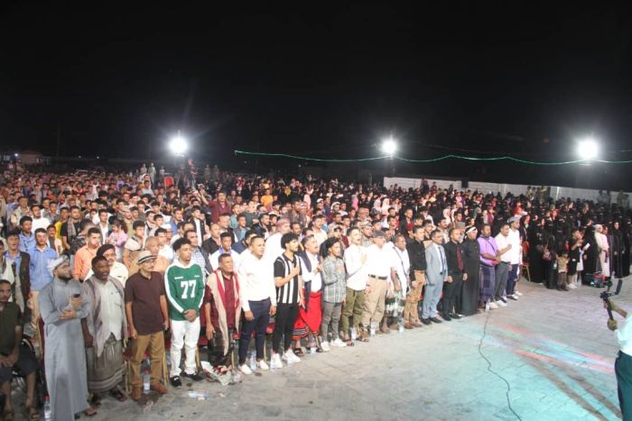 إنطلاق مهرجان "عيدنا موكا.. عيدنا تنمية" في كورنيش المخا وسط حضور جماهيري واسع