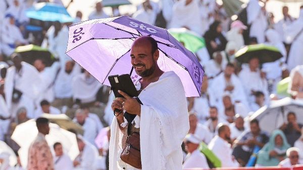 الاتصالات: 18.3 مليون مكالمة في المشاعر المقدسة بيوم عرفة