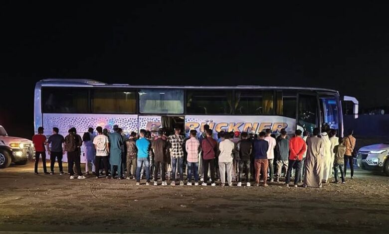 السجن والترحيل والمنع من دخول البلاد.. الداخلية تُعاقب 8 مخالفين لنقل الحجاج بمكة