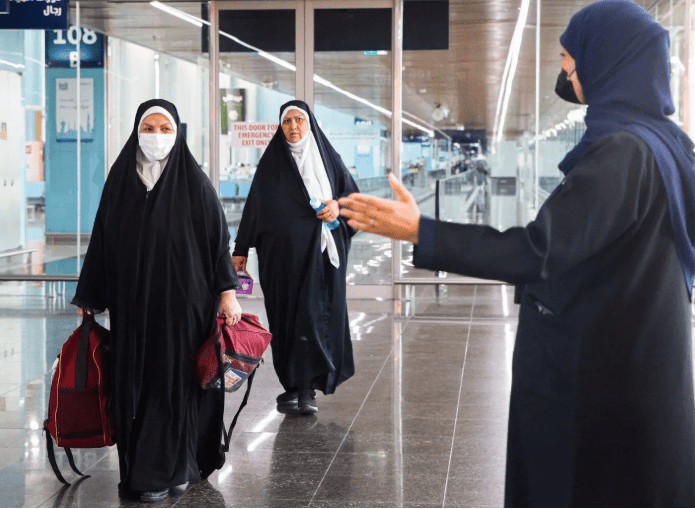 وصول طلائع الحجاج الإيرانيين إلى مطار عرعر تمهيدًا لمغادرتهم