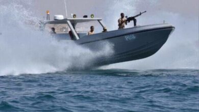 استذكار موقف وطني بارز للقيادة اليمنية في استعادة جزيرة حنيش