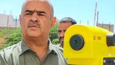 الأمين العام للمجلس المحلي بشبوة يطمئن على صحة الأستاذ ناصر حبتور المدير العام لمكتب التعليم الفني والتدريب المهني
