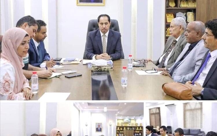 البكري يرأس اجتماعًا لوكلاء القطاعات العامة ويناقش إعداد خطة الـ (100) يوم