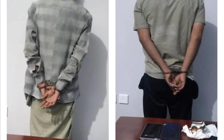 القبض على شخصين من مروجي مادة الحشيش والشبو في شبوة