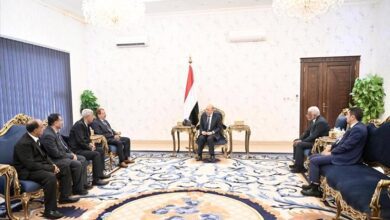 القضاة المعينون بالمحكمة العليا يؤدون اليمين القانونية امام رئيس مجلس القيادة الرئاسي