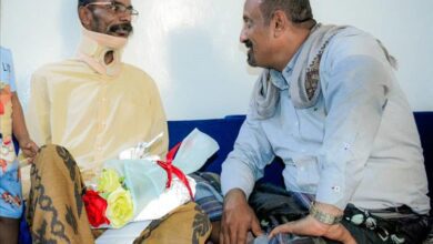 الوكيل النوبة يُنفّذ زيارات عيدية للجرحى المقعدين في منازلهم