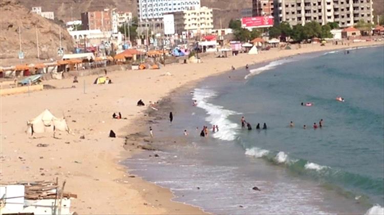 تراجع عدد زوار عدن في عيد الأضحى مقارنة بعيد الفطر