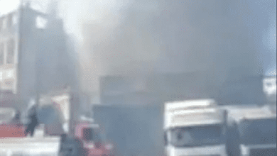 حريق هائل يلتهم أجزاء من مصنع إسفنج في صنعاء