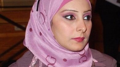 رندا عكبور تعلن رغبتها بمغادرة عدن: “أصبحتُ غريبة في مدينتي”