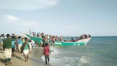 سفارة بلادنا في الصومال تعلن الإفراج عن 7 صيادين يمنيين احتُجزوا لشهرين في بوصاصو