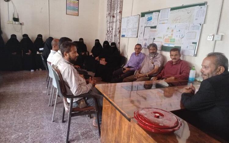 صحة أبين والجهاز المركزي للإحصاء يُعززان تبادل البيانات الوبائية في اجتماع استراتيجي