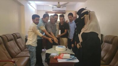 كلية الإعلام بجامعة عدن تدشّن مناقشة مشاريع تخرج طلابها للعام الجاري