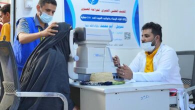 مأرب.. تدشين مخيم طبي مجاني لجراحة وعلاج أمراض العيون يهدف لإجراء 500 عملية جراحية لإزالة المياه البيضاء