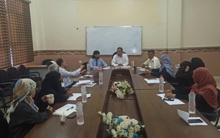 مجلس كلية العلوم الإدارية جامعة عدن يعقد اجتماعه الدوري لشهري مايو / يونيو 2025م