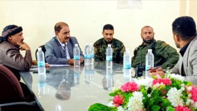 محافظ الضالع يناقش مع قائد قوات الحزام الأمني الأوضاع الأمنية بالمحافظة