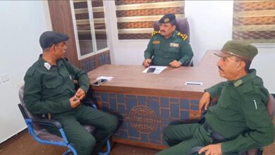 مدير عام شرطة شبوة يتفقد إدارة مكافحة المخدرات ويؤكد على تكثيف الجهود لمحاربة الظاهرة