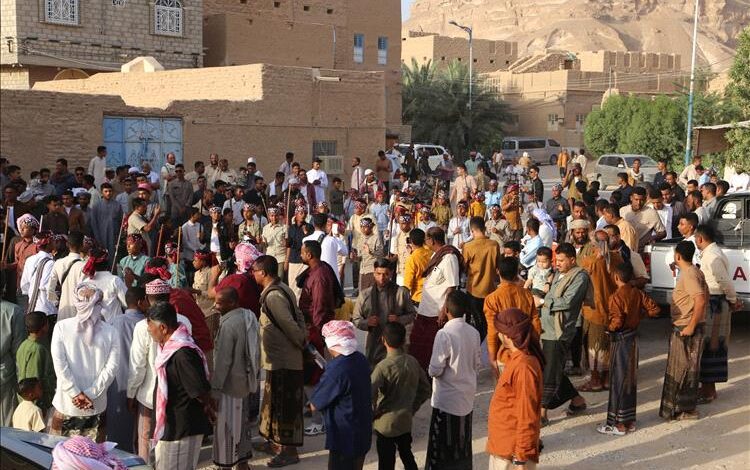 مدينة عينات التاريخية تختتم احتفالاتها العيدية بمهرجان الأحفاد على طريق الأجداد .