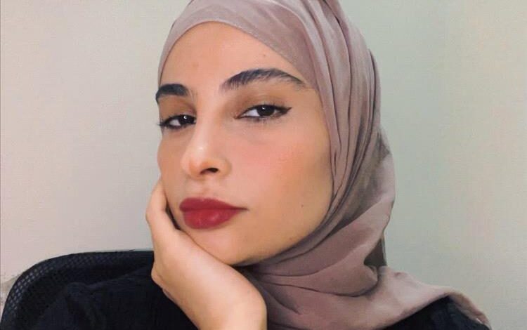 ملكة جمال اليمن اية دحان: “صورتـي مش استفزاز.. لكن البعض يرى المرأة مصيبة”