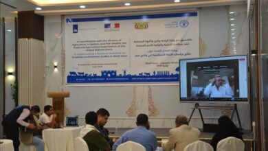 وزير الزراعة والري والثروة السمكية يدشن ورشة العمل الفنية حول نتائج دراسات البيئة التمكينية في وادي حجر بحضرموت.
